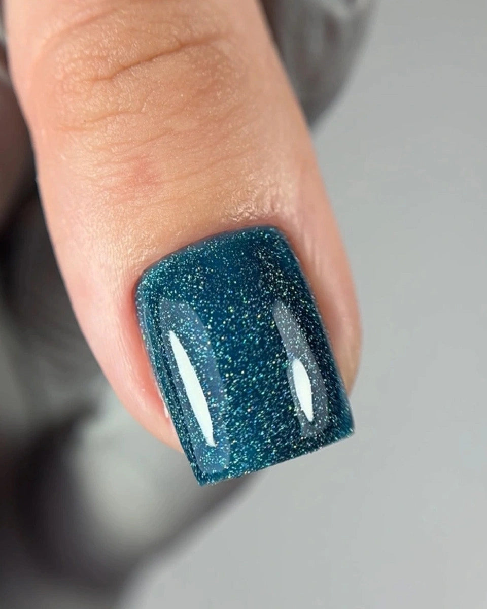 DARK Gel Polish 121 (cosmos), 6ml