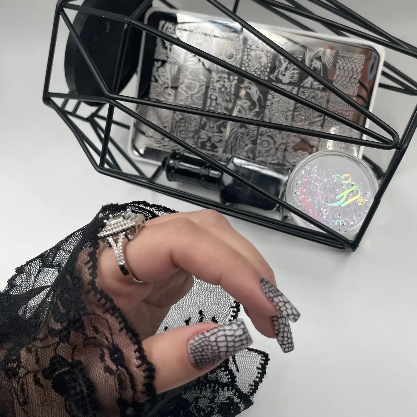 5466-Stamping-Lac-Black-15ml-GN-2048&#215;2048