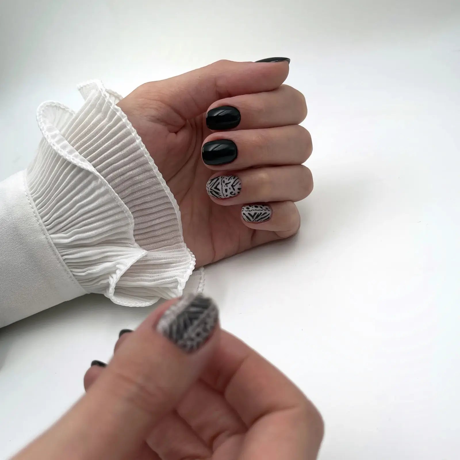 5498-Stamping-Lac-Black-15ml-GN-2048&#215;2048