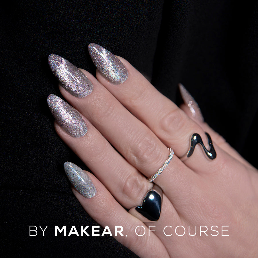 eng_pl_MCL03-Silver-Purr-UV-Gel-Polish-Makear-1492_6