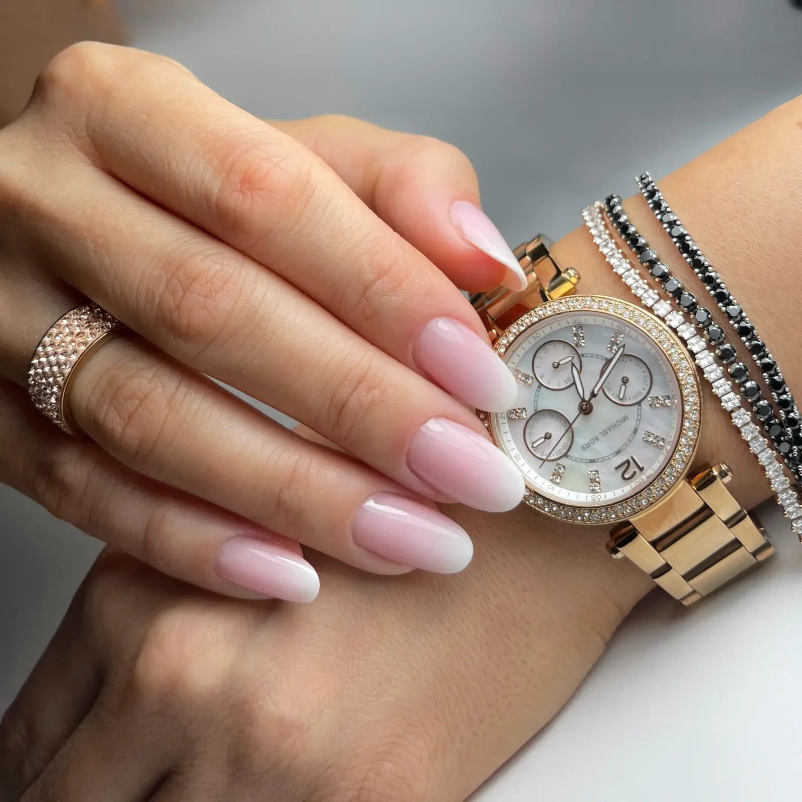 5719-Mostra-Milky-Rose-Gel-2048&#215;2048