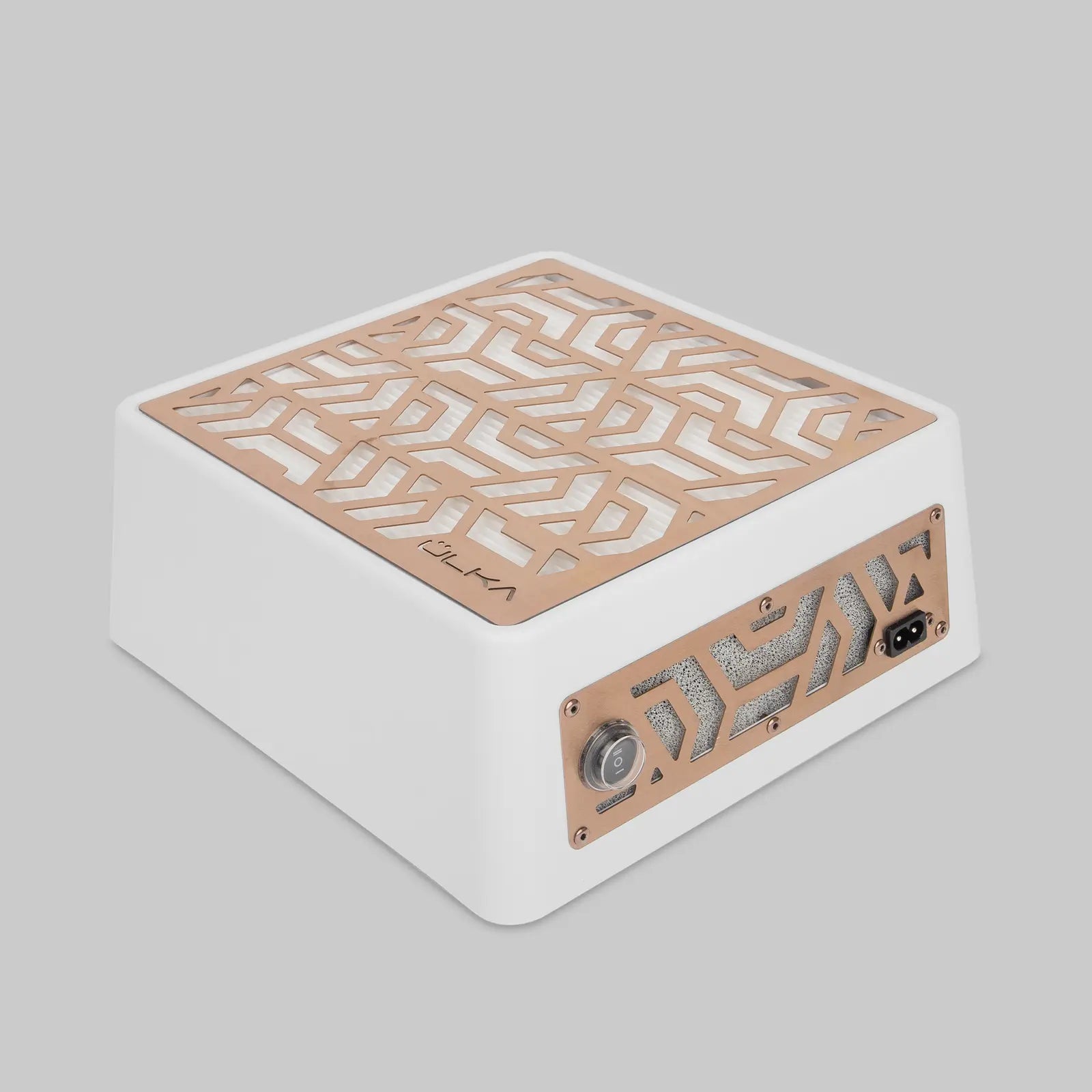 1.4 White Premium and Rose Gold Grille