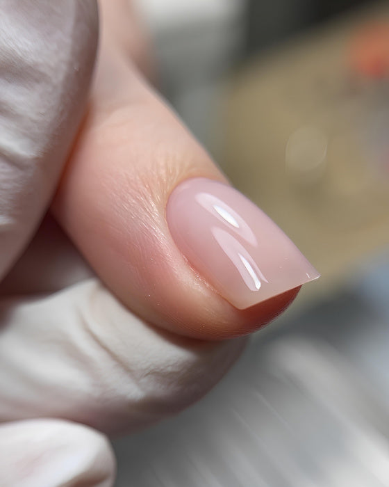 DARK Iconic Gel 04, 15ml