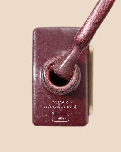 HEY LOVE Cat's Eye Gel Polish Velour, 15ml