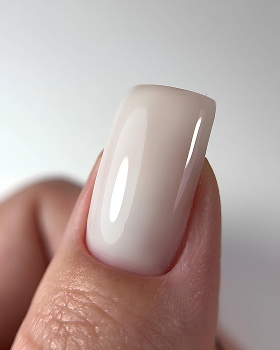 DARK Milky White Top, 10ml